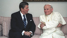 Spotkanie prezydenta Ronalda Reagana z Papieżem Janem Pawłem II w Fairbanks na Alasce, 02.05.1984