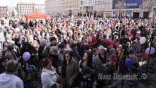 Pod hasłem "Jeden z nas" ulicami Poznania przeszedł Marsz dla Życia