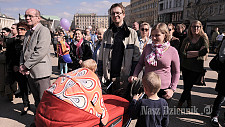 Pod hasłem "Jeden z nas" ulicami Poznania przeszedł Marsz dla Życia