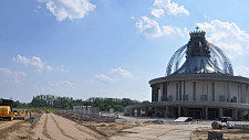 W Toruniu powstaje świątynia pw. Maryi Gwiazdy Nowej Ewangelizacji i św. Jana Pawła II. 
Wznoszona jest ona w bardzo szybkim tempie. Jest to możliwe dzięki ofiarom składanym przez wiernych, determinacji Ojców Redemptorystów oraz zespołu budowniczych.