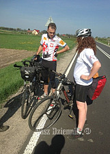 Trwa rowerowa pielgrzymka grupy NINIWA Team do miejscowości Wierszyna na Syberii w ramach „Wyprawy 2013. Polska – Syberia” pod patronatem „Naszego Dziennika”. 24 uczestników, którzy w intencji Ojczyzny mają do przejechania 8 tys. km, w 9. dniu wyprawy dotarło do Smoleńska. Przejechali do tej pory 1402 km.
