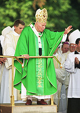 Jan Paweł II na krakowskich Błoniach (2002 r.)