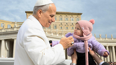 Papież do Polaków: Procesja rezurekcyjna wyznaniem wiary