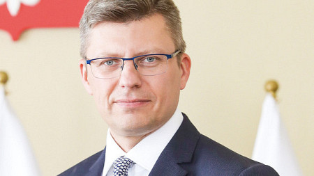 Minister finansów kpi z Konstytucji