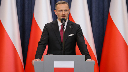 Prezydent z uwagi na sytuację w TK odwoła wizytę w Słowenii