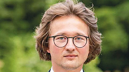 Żurek łamie prawo