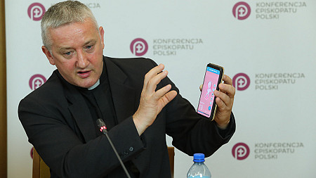 Wpływ na społeczne postrzeganie aborcji