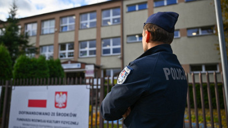 Cyniczna gra premiera