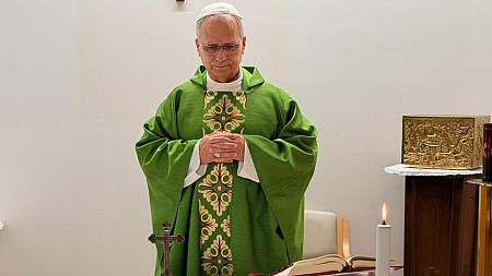 W południe Papież odprawił Mszę św.