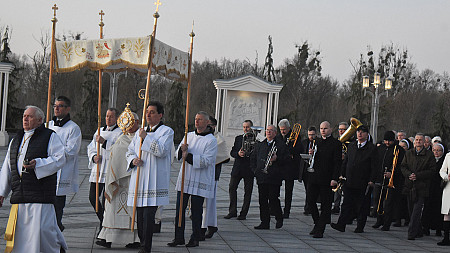 Ze zmartwychwstałym Chrystusem w sercach