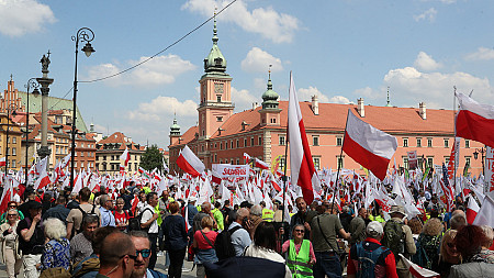 Senat odrzucił inicjatywę prezydenta w sprawie referendum o unijnej polityki klimatycznej
