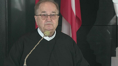 Pan Bóg dał nam przykazanie miłości