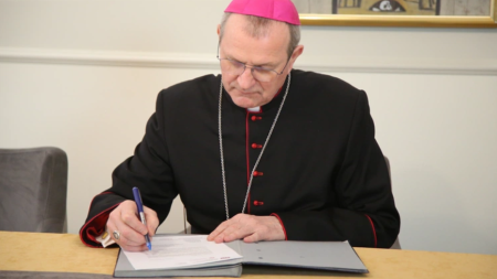 Kondolencje przewodniczącego KEP po śmierci Jacka Magiery